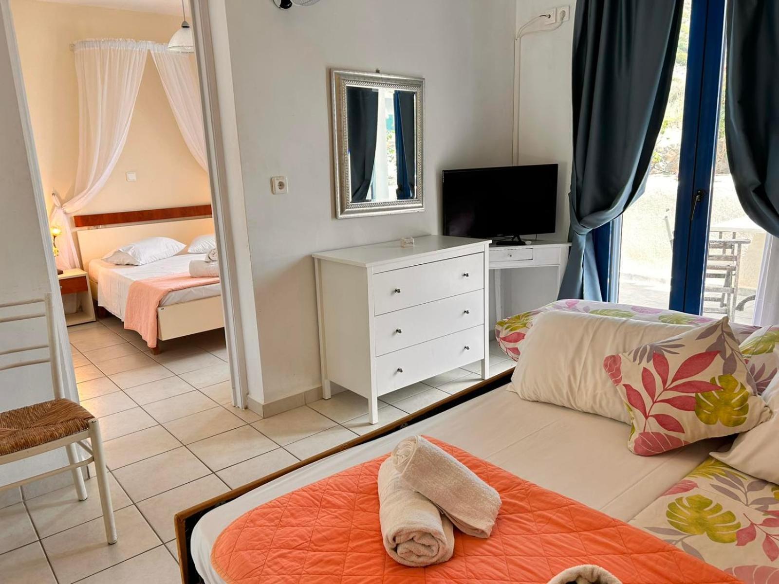 Dreams Apartments - Katelios,Santa Barbara Beach Eksteriør billede
